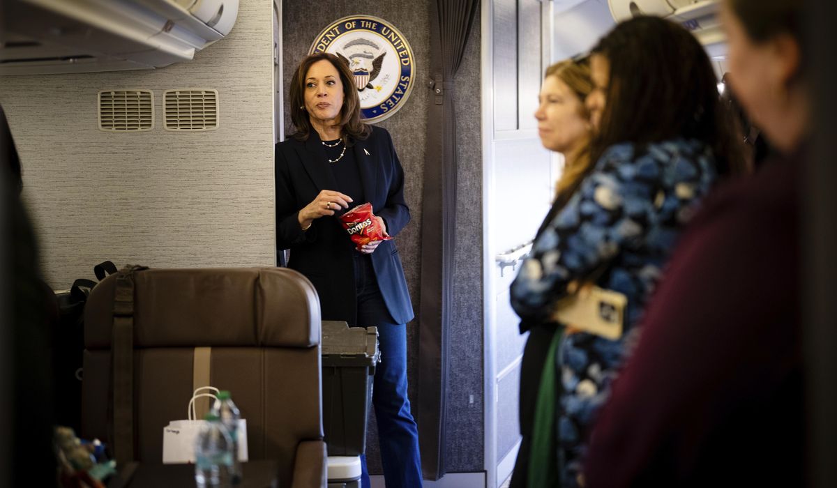NextImg:Harris says crude and racist rhetoric at Trump’s event fuels division