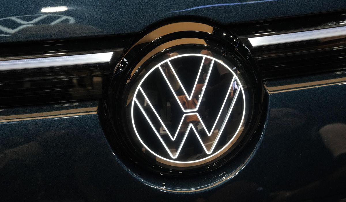 NextImg:Volkswagen’s employee council says the automaker plans to close at least 3 German plants