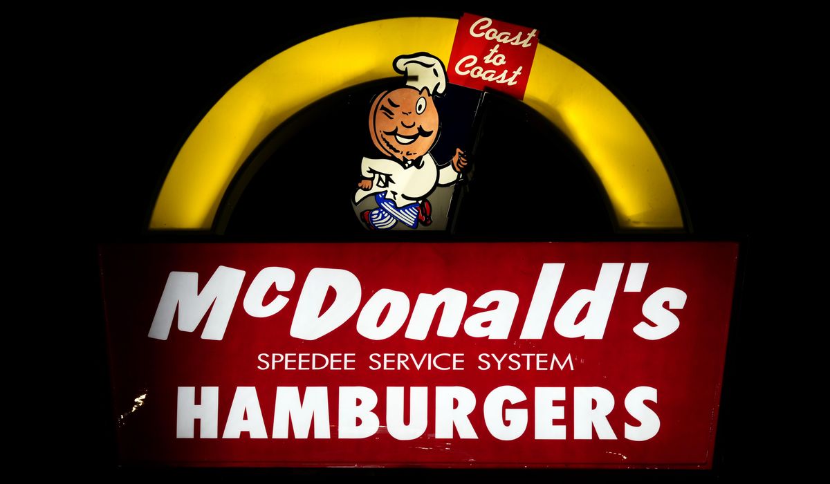 NextImg:McDonald’s U.S. sales rebound on value meals, but E. coli outbreak could slow that momentum