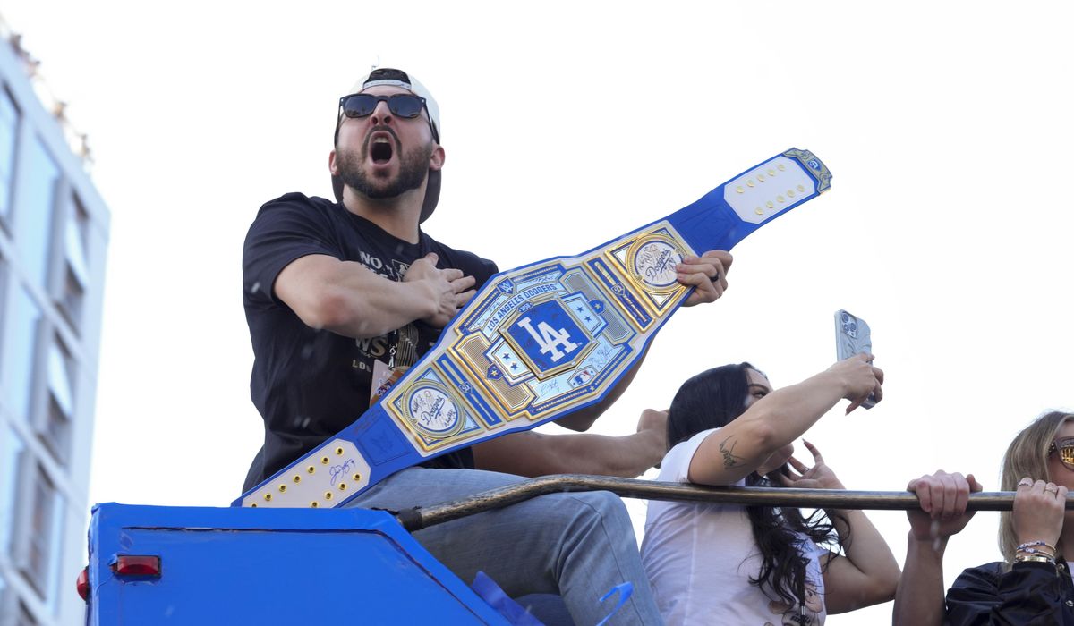 NextImg:Ohtani, Dodgers celebrate World Series victory with parade and stadium celebration