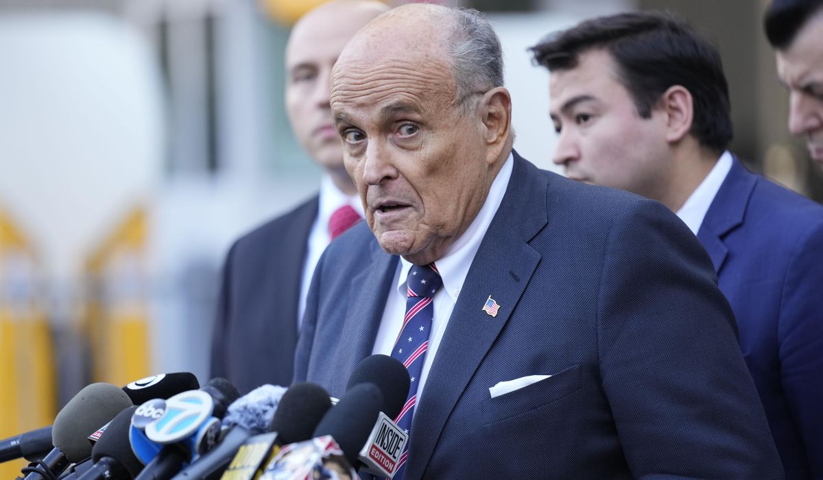 NextImg:WATCH: Defiant Giuliani says he’s a victim of ‘political persecution’