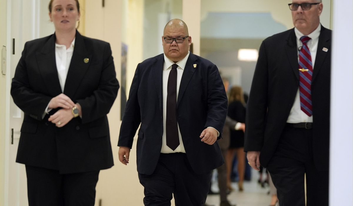 NextImg:Trump fills White House positions with Steven Cheung, Sergio Gor