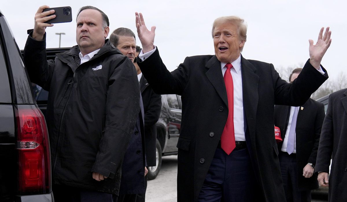 NextImg:Trump senior adviser Dan Scavino fuels speculation about a congressional run in N.Y.