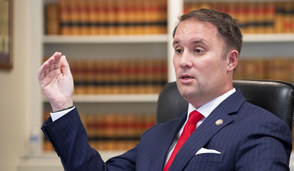 NextImg:Virginia AG passes on chance to replace Youngkin as next Republican governor