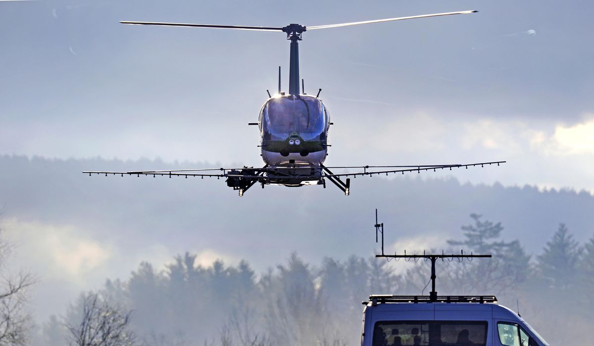 NextImg:Forget driverless cars. One company wants autonomous helicopters to spray crops and fight fires