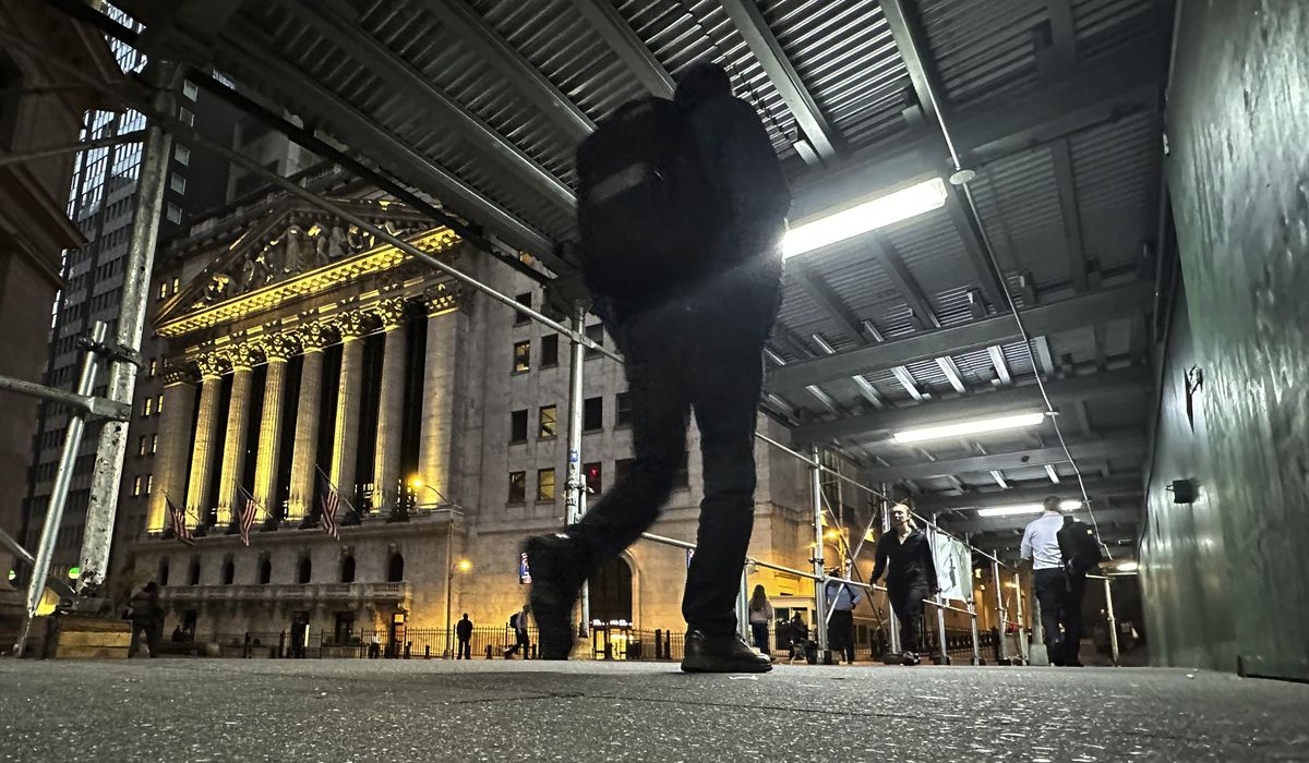 NextImg:Most of Wall Street climbs as Nvidia swings, bitcoin rises and Alphabet sinks