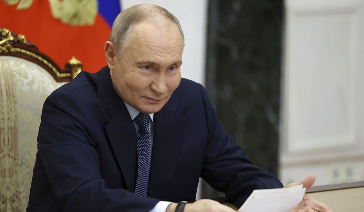 NextImg:Putin warns Trump ‘is not safe now,’ knocks the president-elect’s political opponents