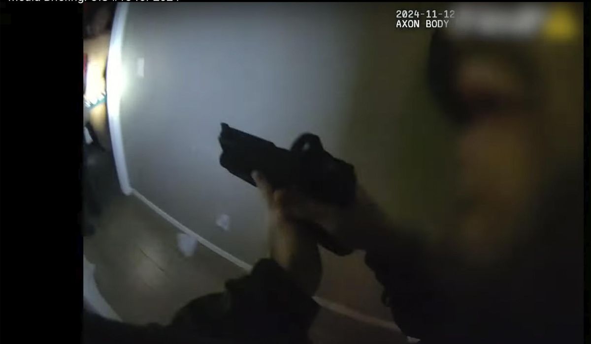 NextImg:A man called 911 for help during a home invasion. Las Vegas police fatally shot him
