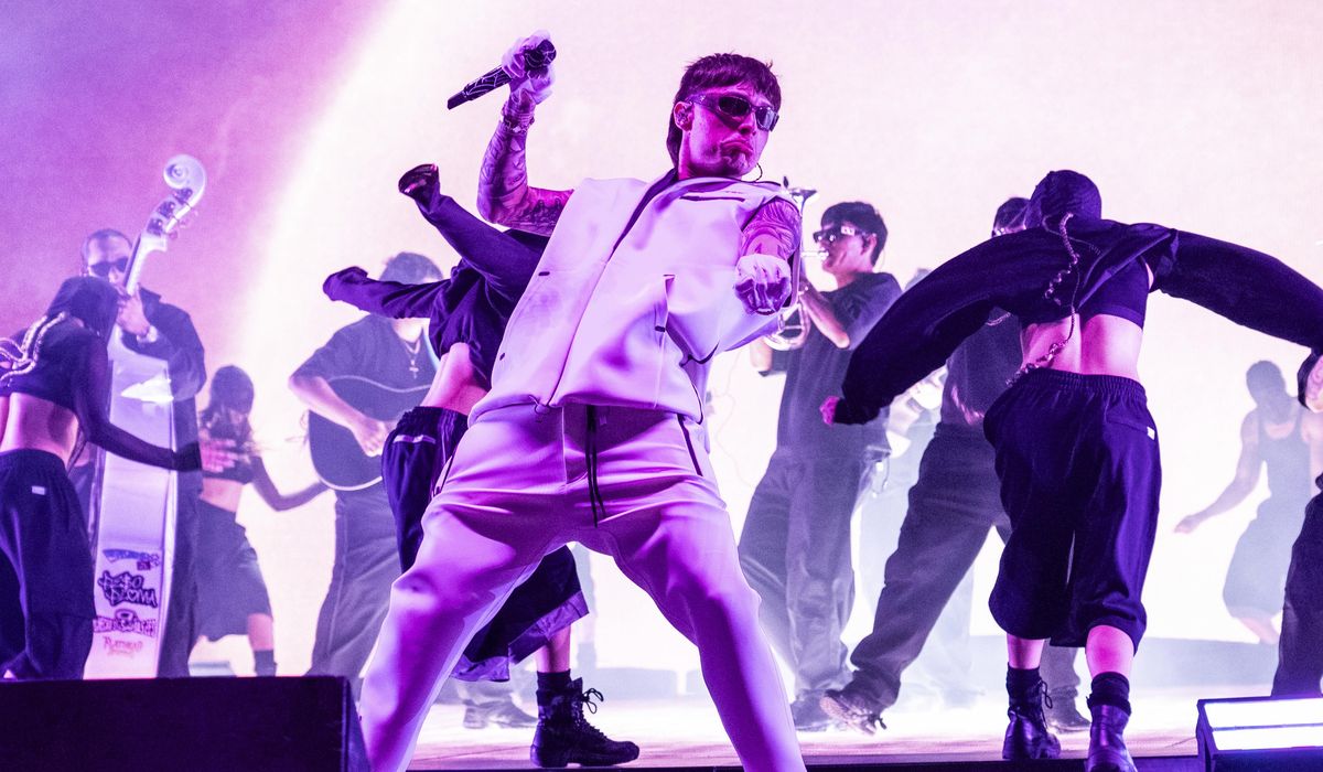 NextImg:Mexico’s president unveils a plan to promote non-violent music over ‘narco corridos’