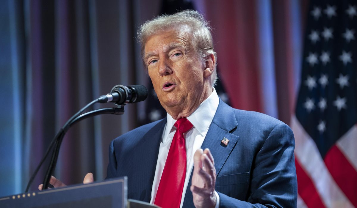 NextImg:Trump signs agreement to allow Justice Department to conduct background checks on nominees, staff