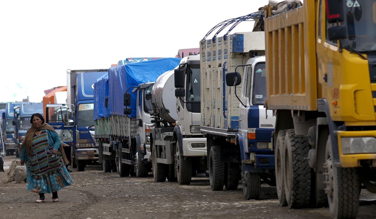 NextImg:‘Everything is expensive!’ Bolivia faces a shocking economic collapse