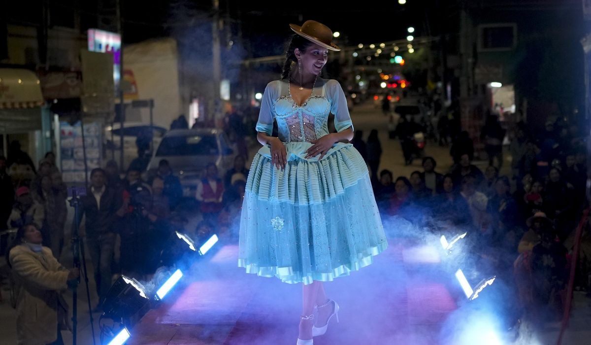 NextImg:In Bolivia’s scrappy highlands, proud Indigenous Cholas take the runway by storm