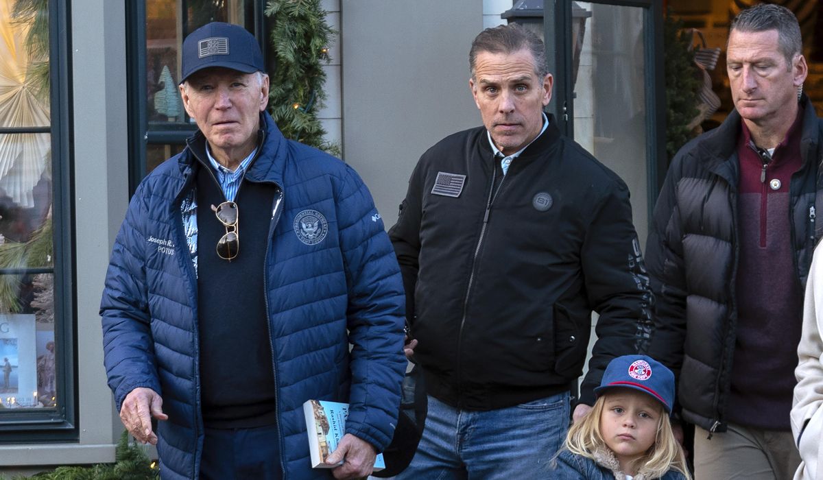 NextImg:Few Americans approve of Biden’s Hunter pardon