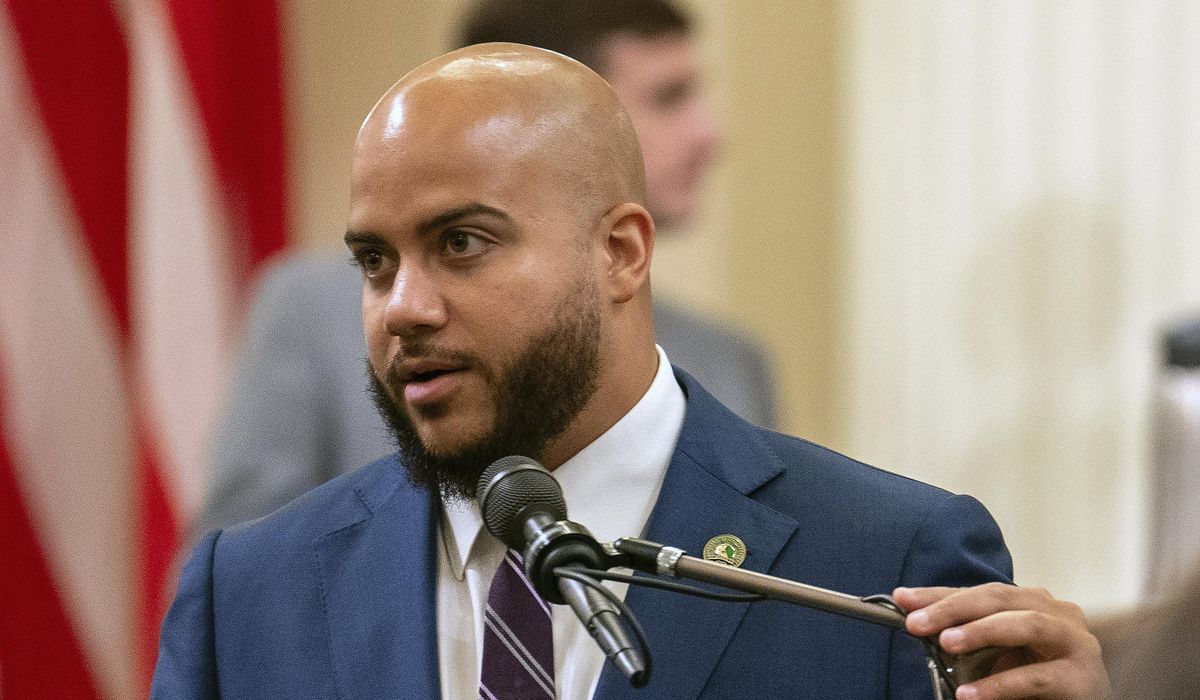NextImg:California bill would give public university admission priority to slaves’ descendants