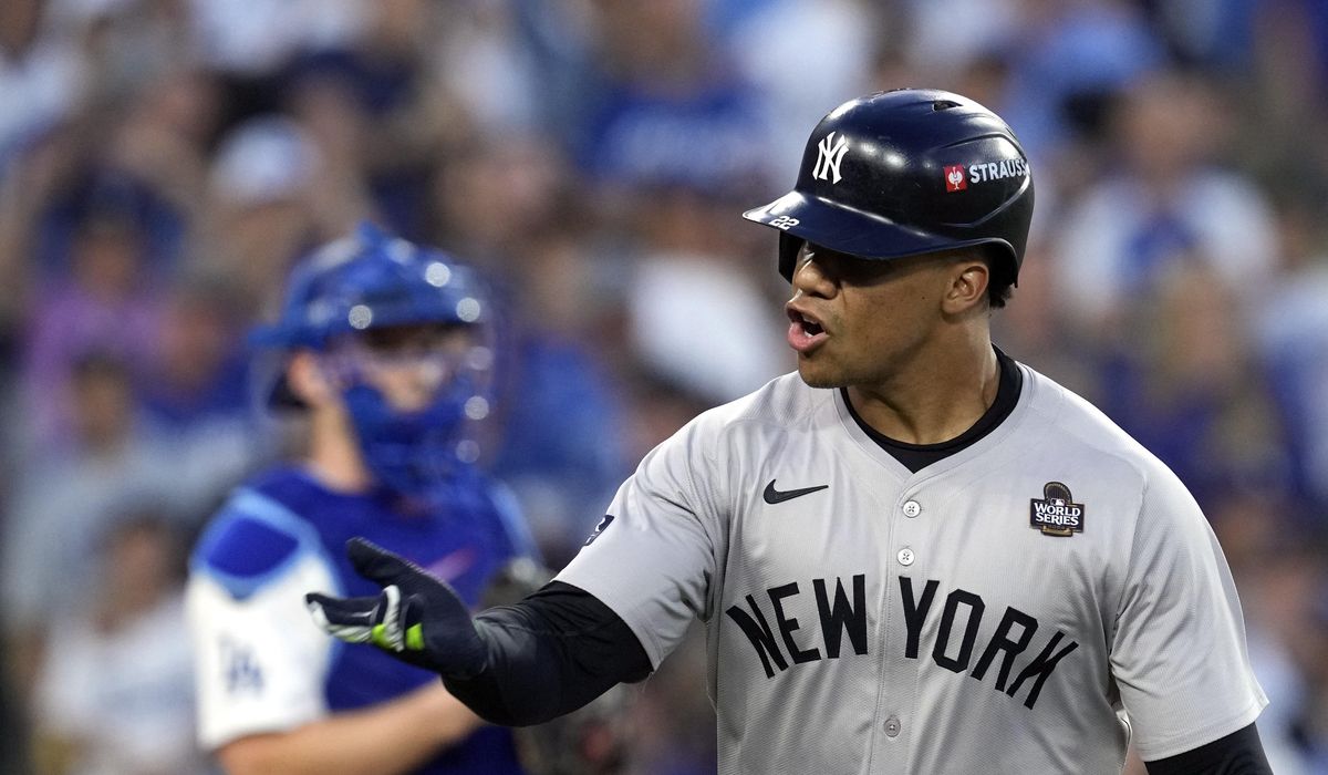 NextImg:Juan Soto agrees to record 15-year, $765 million contract with Mets