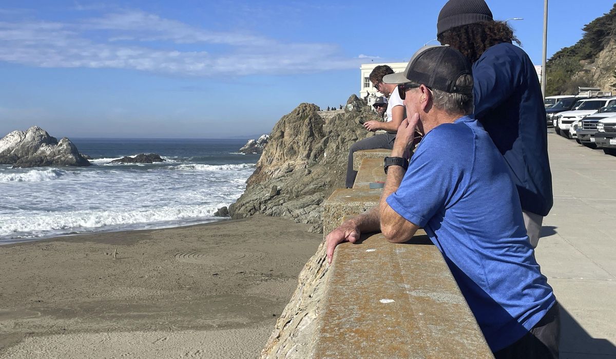 NextImg:National Weather Service cancels tsunami warning for the West Coast after 7.0 earthquake