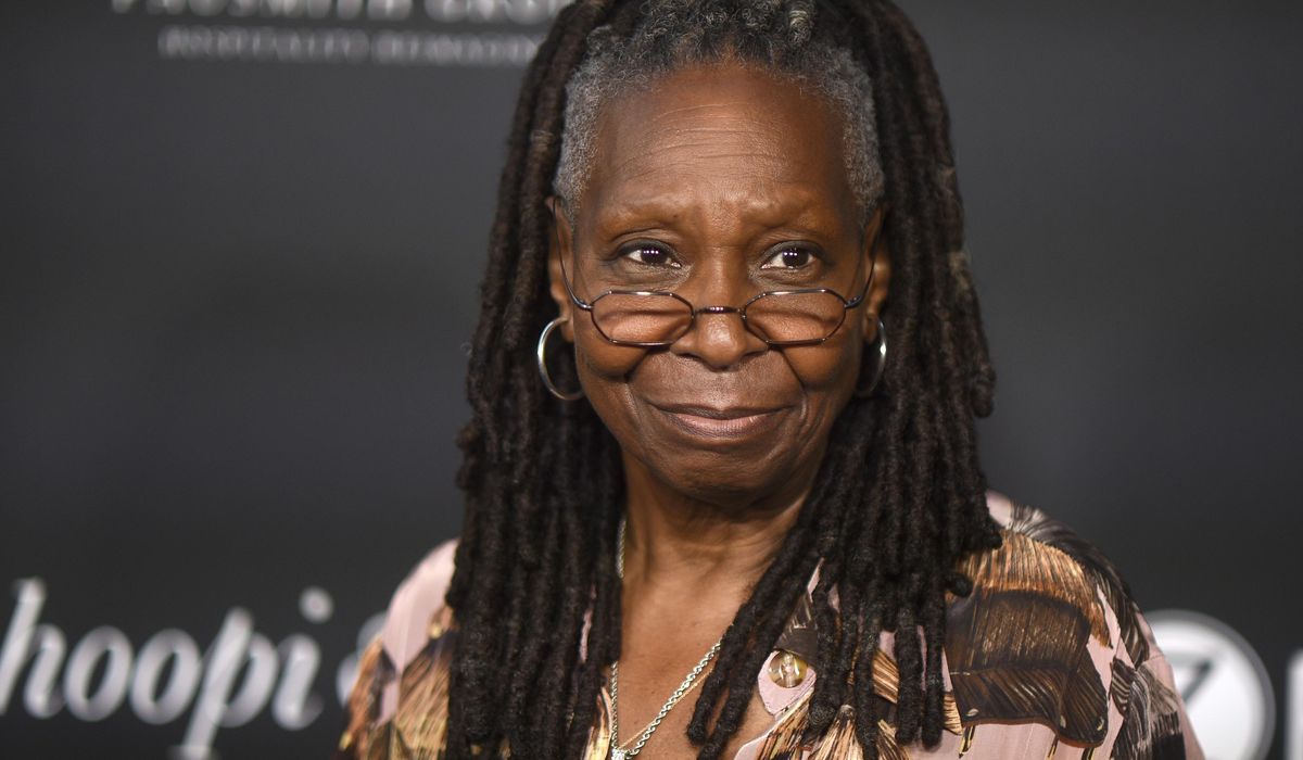 NextImg:Whoopi Goldberg plays the baddie onstage in ‘Annie’ this holiday season in New York