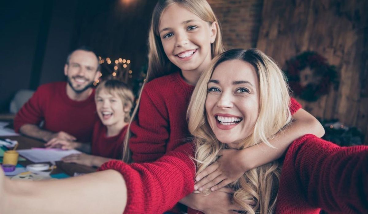 NextImg:Is money tight? How to keep holidays special on a budget