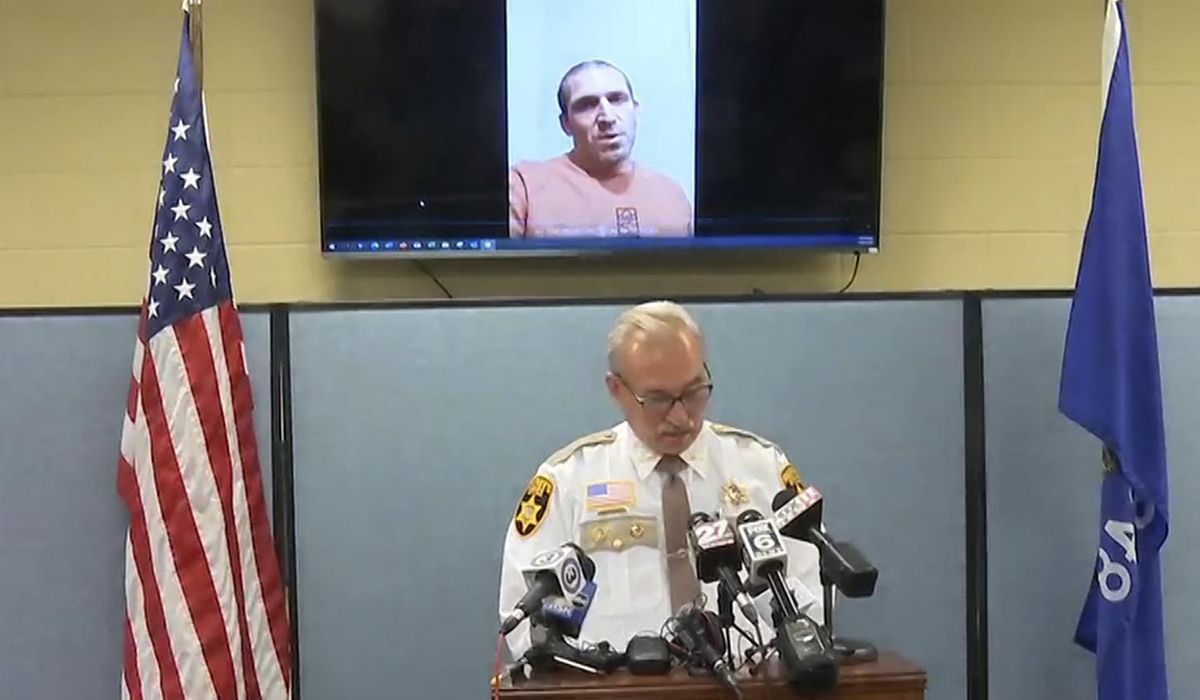 NextImg:Wisconsin kayaker who faked his death and fled to Eastern Europe has willingly returned to the U.S.
