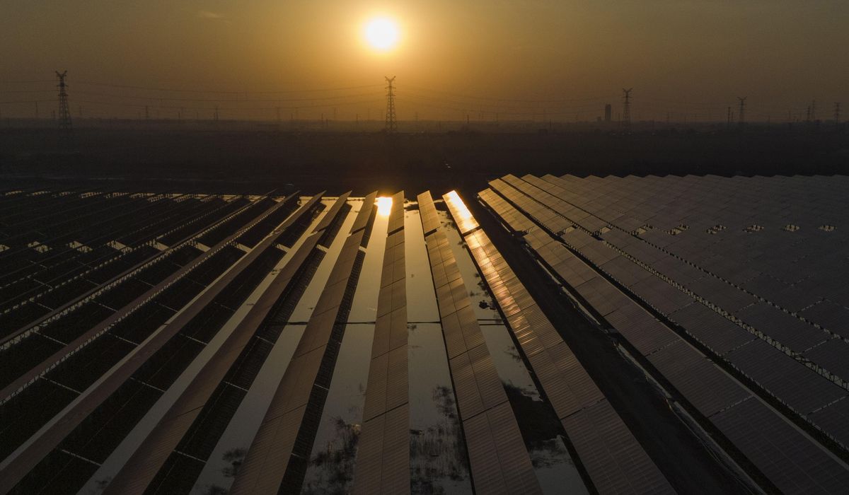 NextImg:U.S. to hike tariffs on imports of Chinese solar wafers, polysilicon and tungsten products