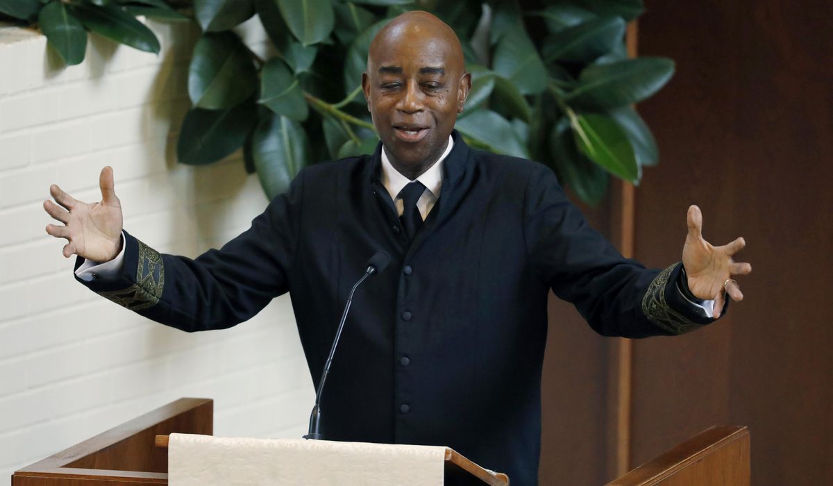NextImg:U.S. Senate Chaplain Barry Black hospitalized after brain bleed