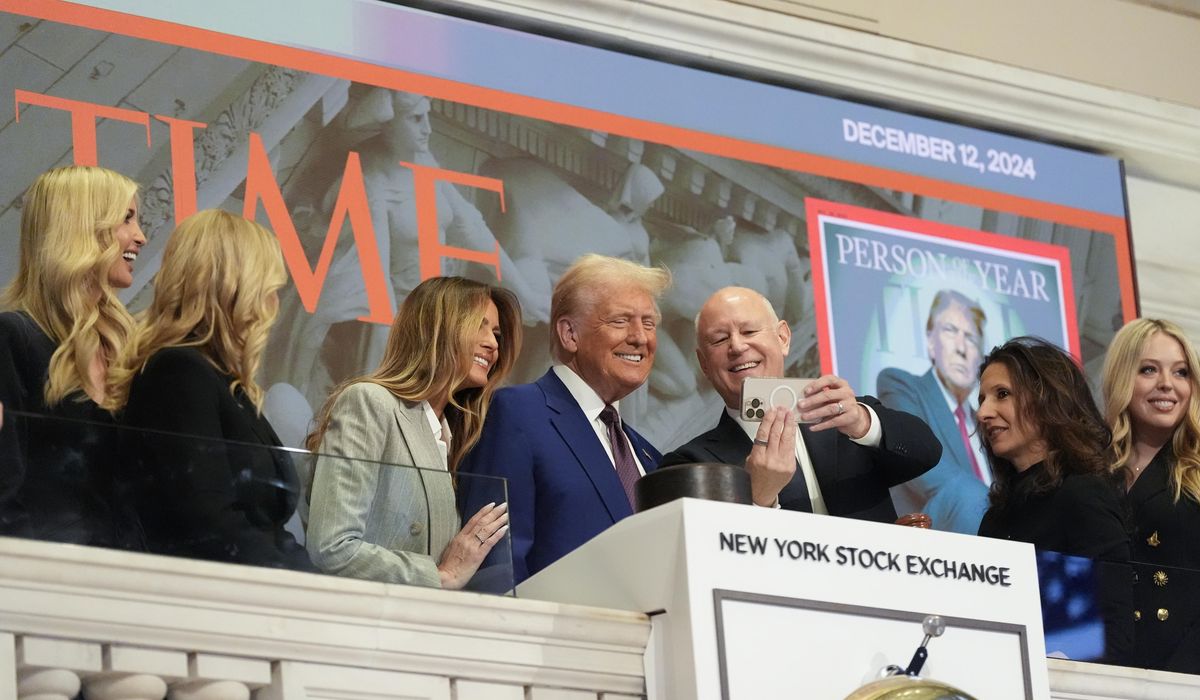 NextImg:Trump rings in NYSE after Time Person of the Year distinction