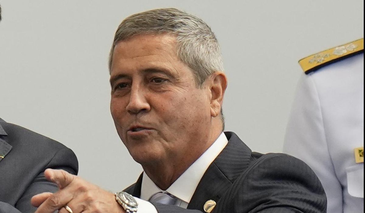 NextImg:Ex-Bolsonaro cabinet minister arrested in Brazil over alleged coup plot