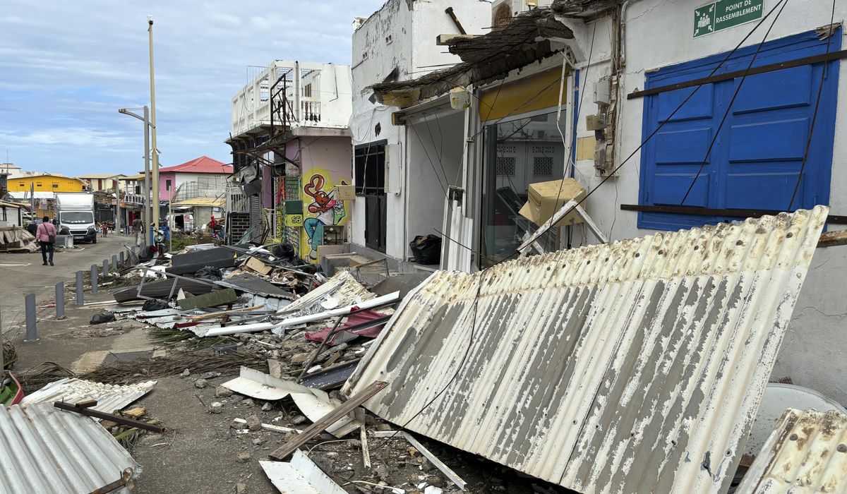 NextImg:France rushing aid to Mayotte, with hundreds feared dead and hunger rising after Cyclone Chido