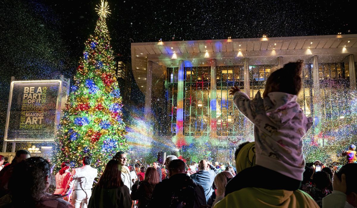 NextImg:Ho ho hum: Gallup poll finds Christmas spirit fades to 30-year low