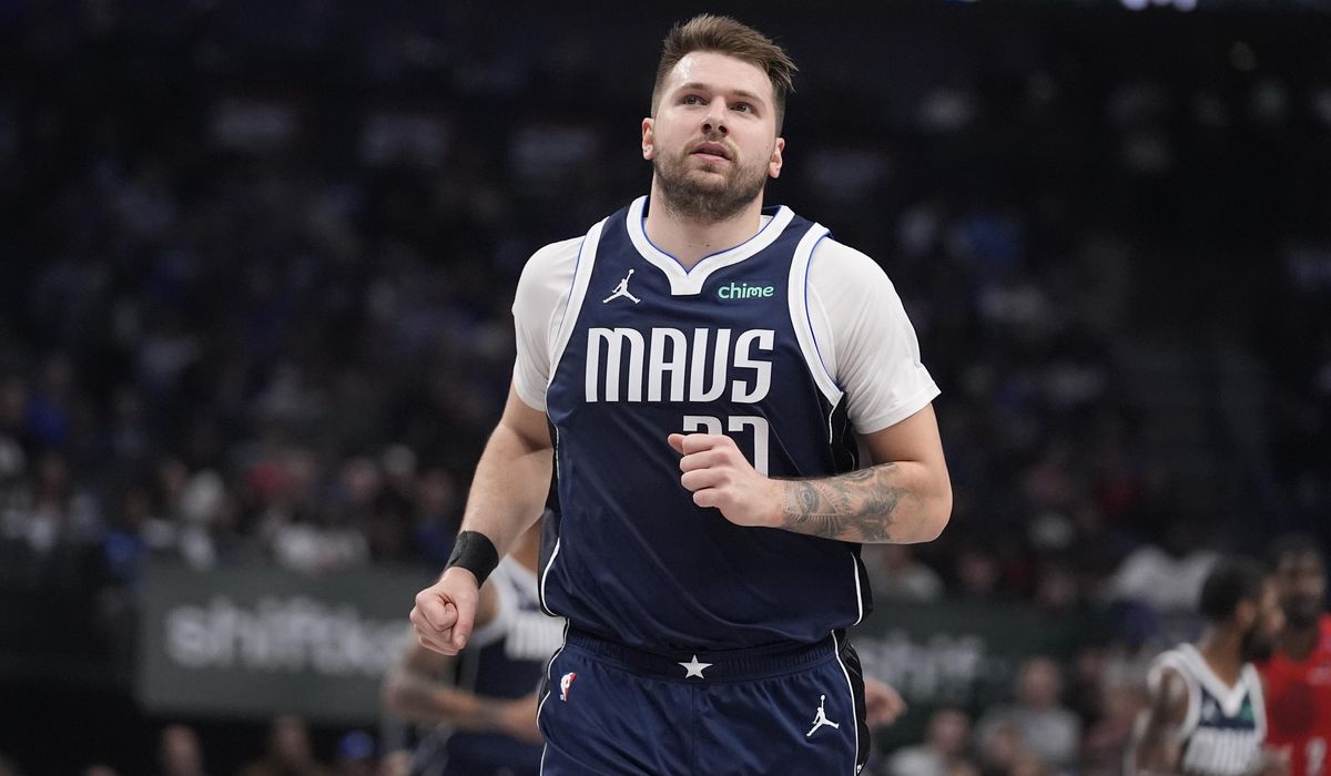 NextImg:Mavs star Luka Doncic is latest pro athlete whose home was burglarized, business manager says