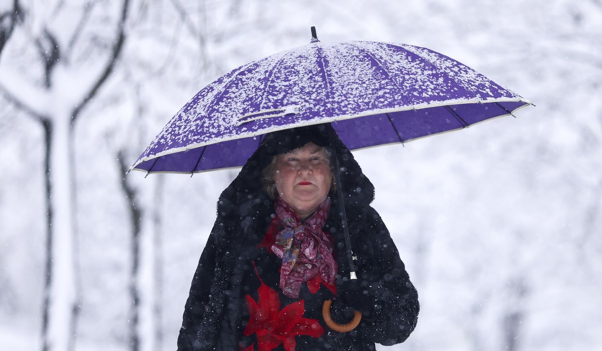 NextImg:Balkans snowstorm leaves tens of thousands of homes without power, causes traffic chaos