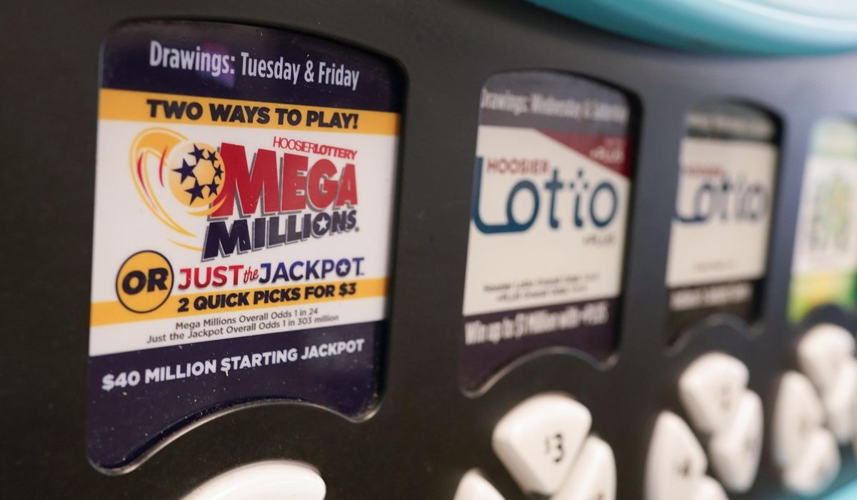 NextImg:Jackpot for Mega Millions surges past $1B after no numbers match on Christmas Eve drawing