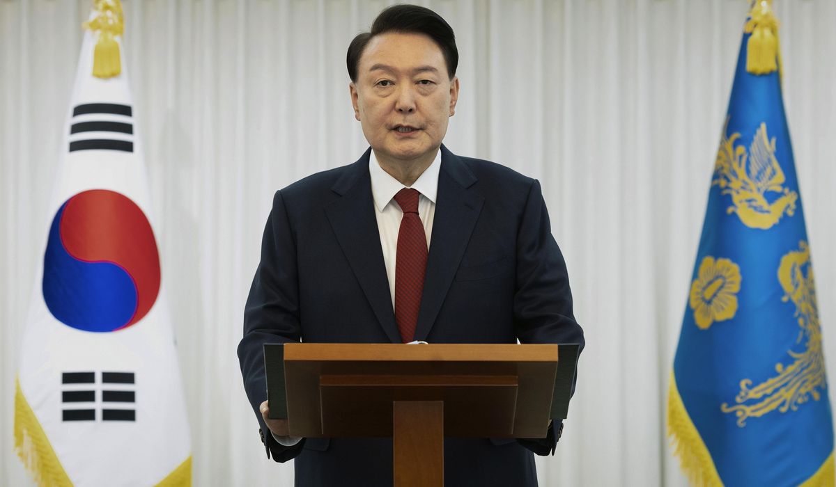 NextImg:South Korean court issues warrants to detain impeached President Yoon and search his office