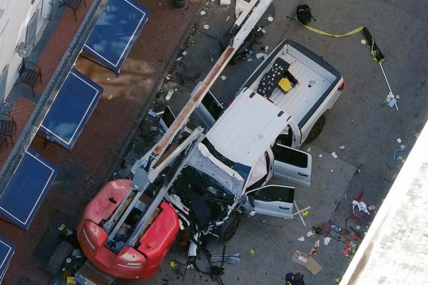 FBI searching for other suspects associated with New Orleans car attacker FBI searching for other suspects associated with New Orleans car attacker
