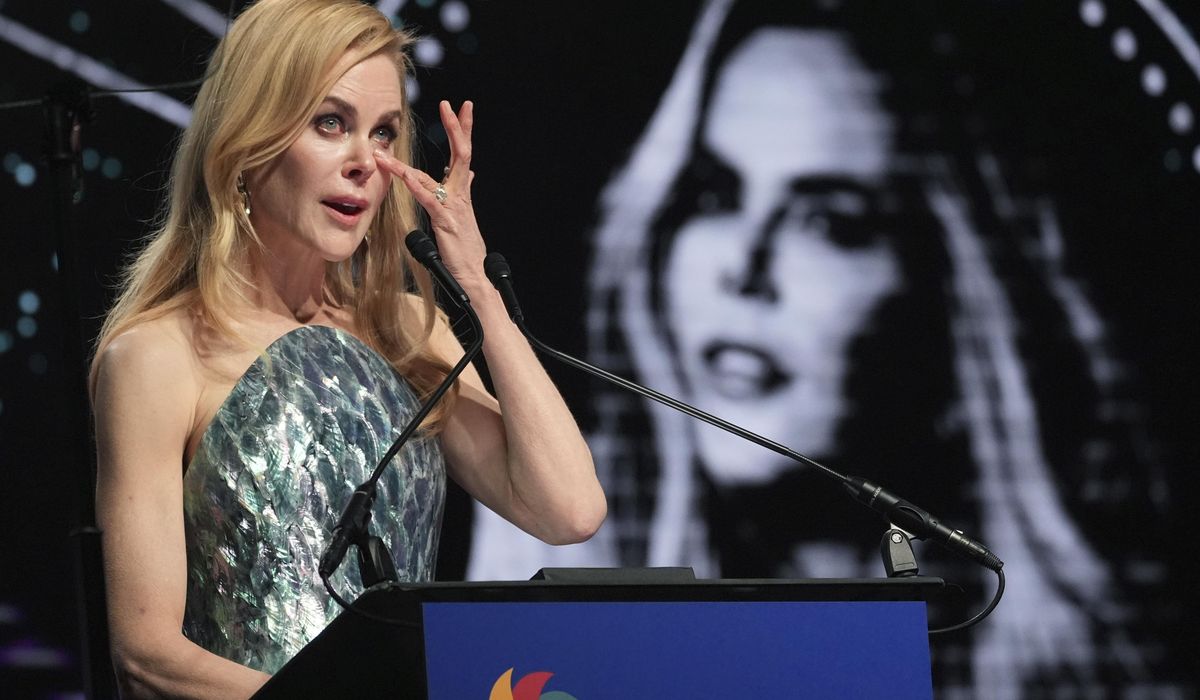 NextImg:Kidman gives tearful dedication to late mother as film stars gather for heartfelt Palm Springs gala