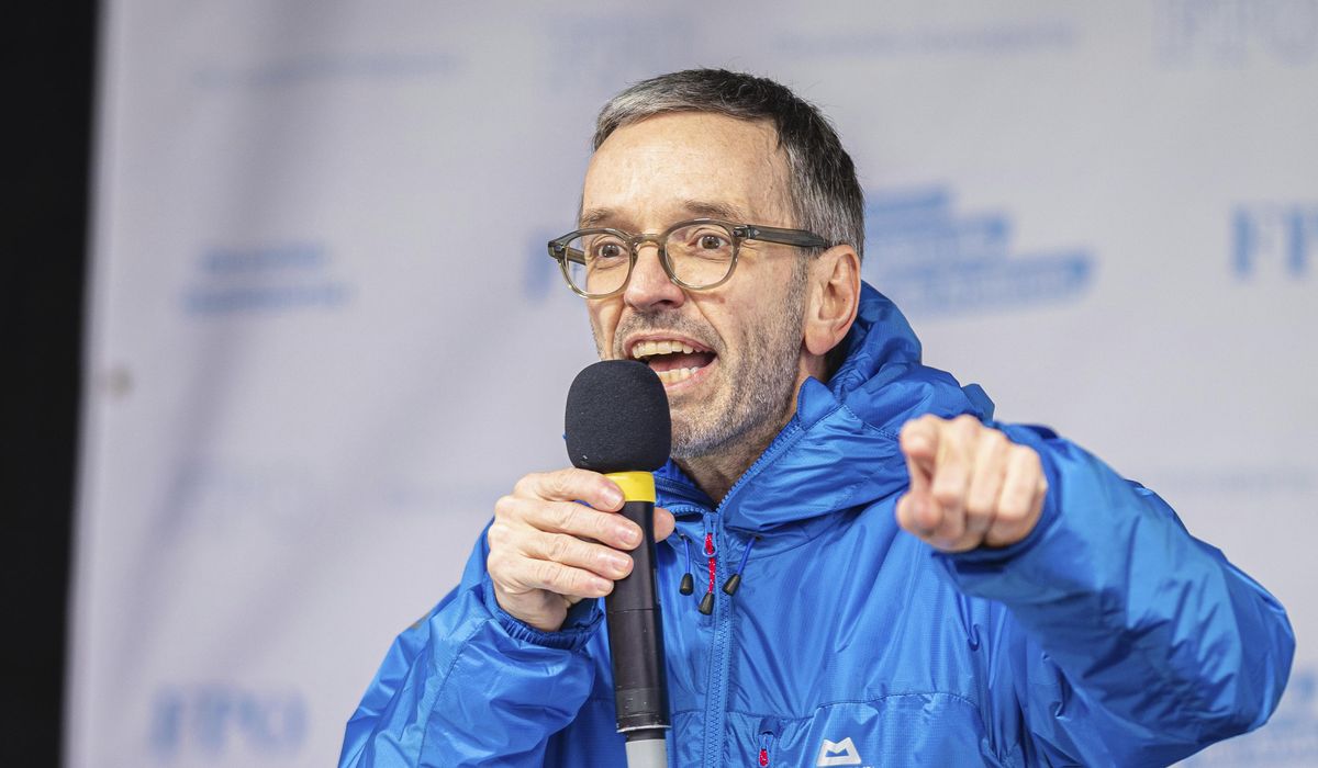 NextImg:Austrian far-right leader meets president as expectations mount he will be asked to form government