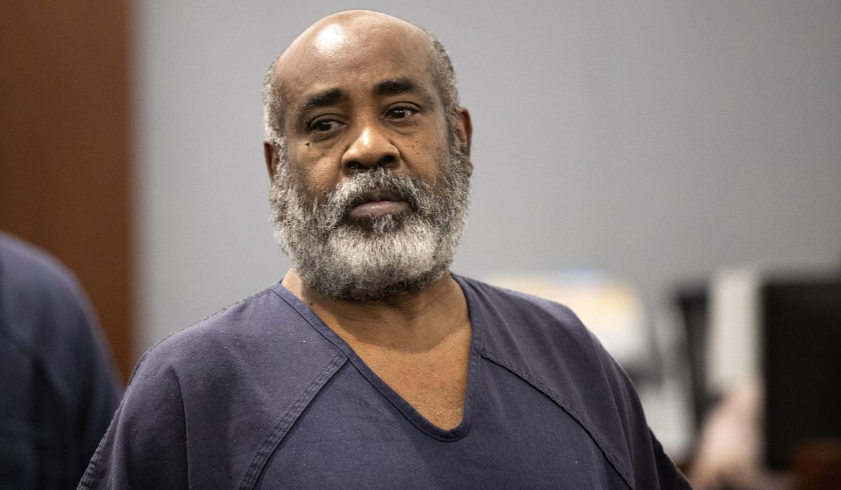 NextImg:Ex-gang leader charged in Tupac Shakur killing files motion to dismiss case