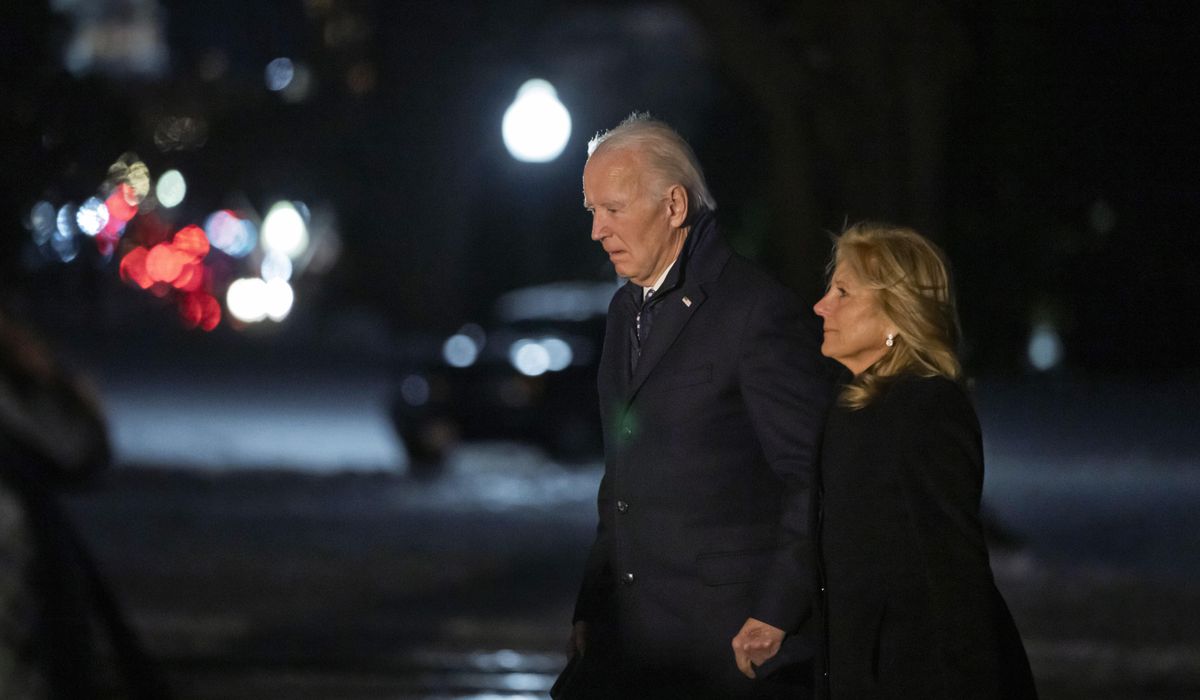 NextImg:Biden cancels trip to Italy, meant as final foreign visit of presidency, as fires rage in California