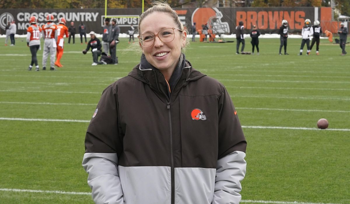 NextImg:Browns approve the Titans’ request to interview Catherine Hickman for GM, AP source says