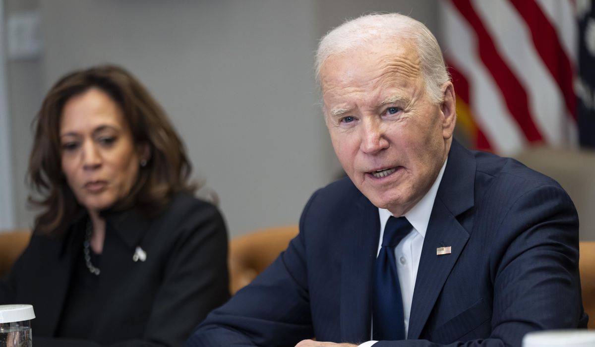 NextImg:Biden says he’s coordinating with Trump’s team on L.A. fires
