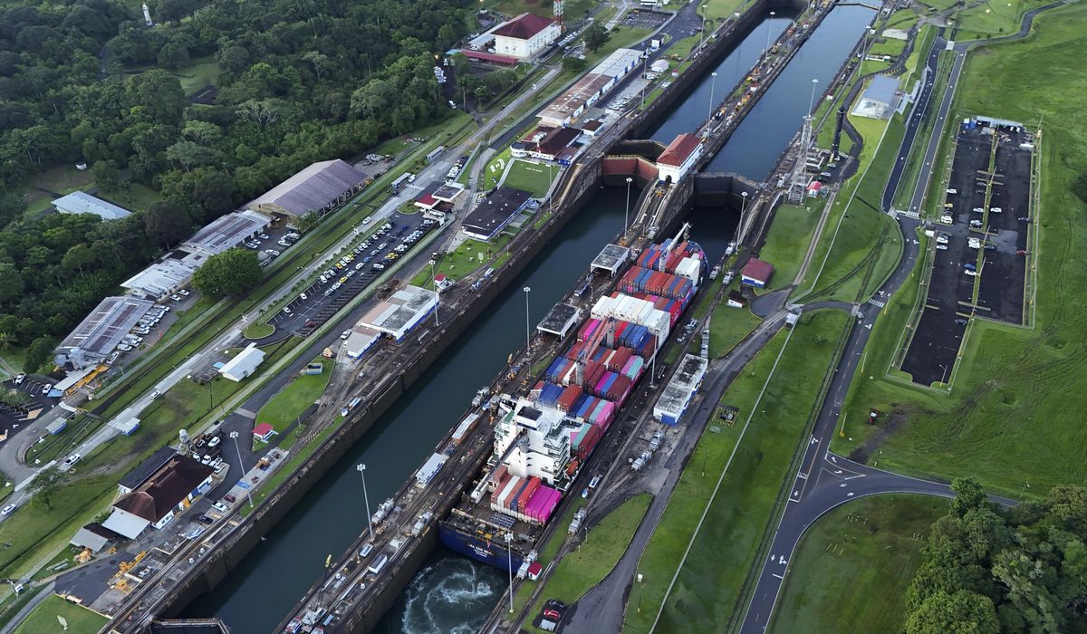 NextImg:Trump talks tough on Panama Canal: ‘We’re taking it back’