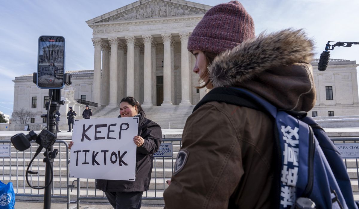 NextImg:Supreme Court deciding if TikTok goes dark in 9 days