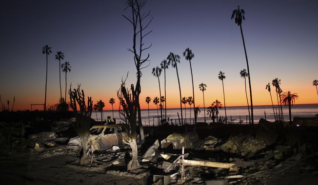 APTOPIX_California_Wildfires_99011.jpg