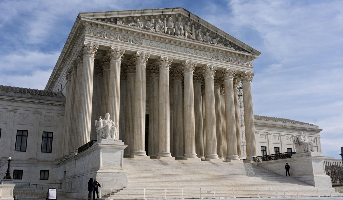 NextImg:Supreme Court reviews Texas law requiring age verification to access adult websites
