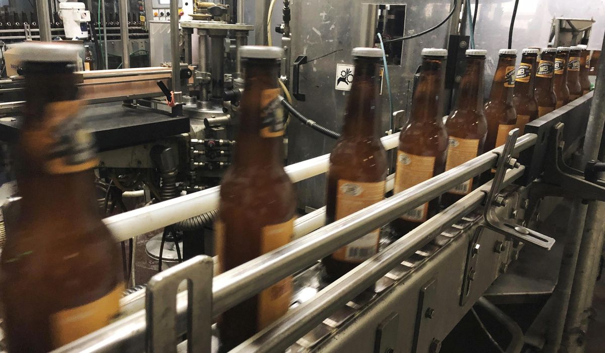NextImg:Proposed rules would require nutrition info, allergen warnings on alcohol labels