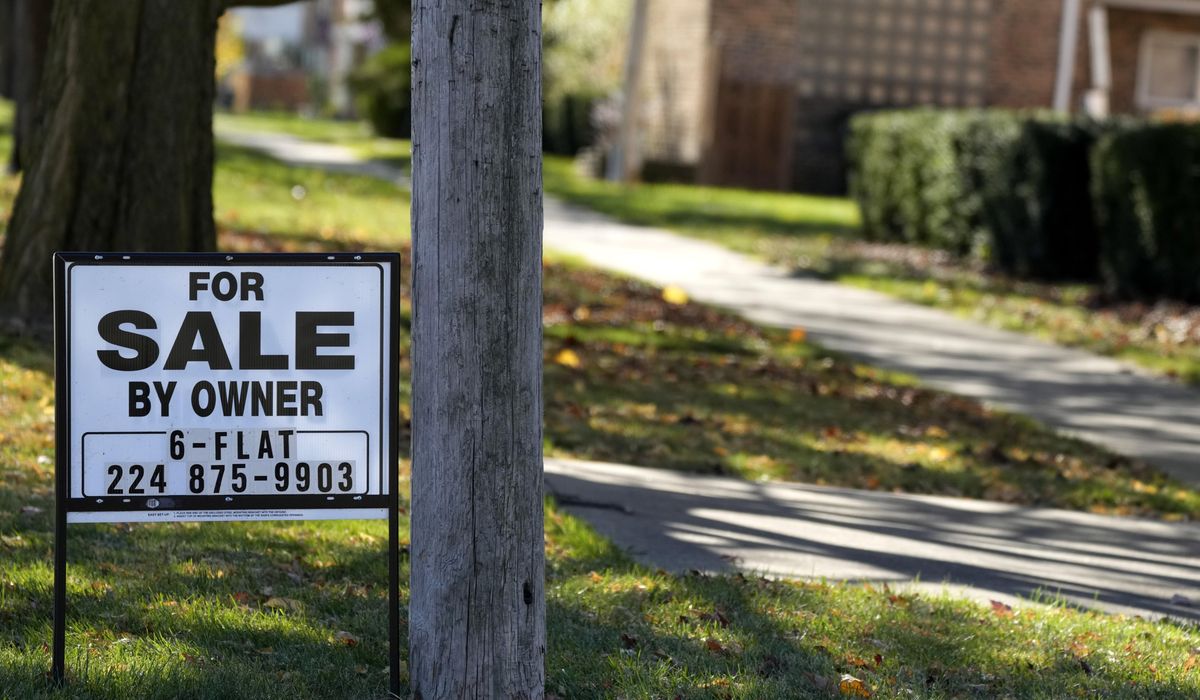 NextImg:Average rate on 30-year mortgage hits 7%, its fifth straight increase and highest level since May