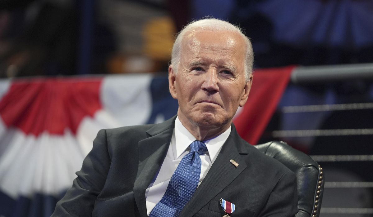 NextImg:Biden sets record by commuting sentences of nearly 2,500 people convicted on nonviolent drug charges