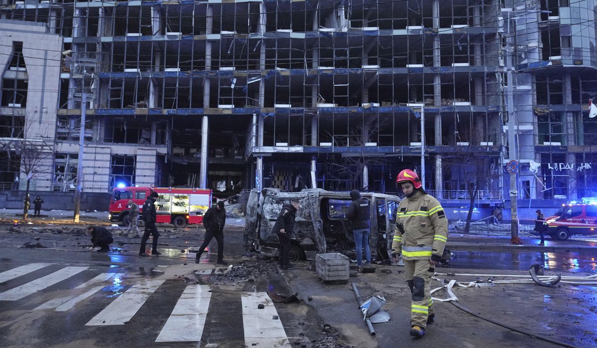 NextImg:Russian attack kills at least 3 in Kyiv as Ukrainian drone strikes set Russian fuel stores alight