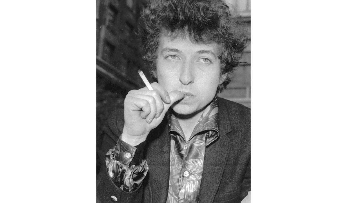 NextImg:Jingle jangle: Draft lyrics to ‘Mr. Tambourine Man’ sell at U.S. auction