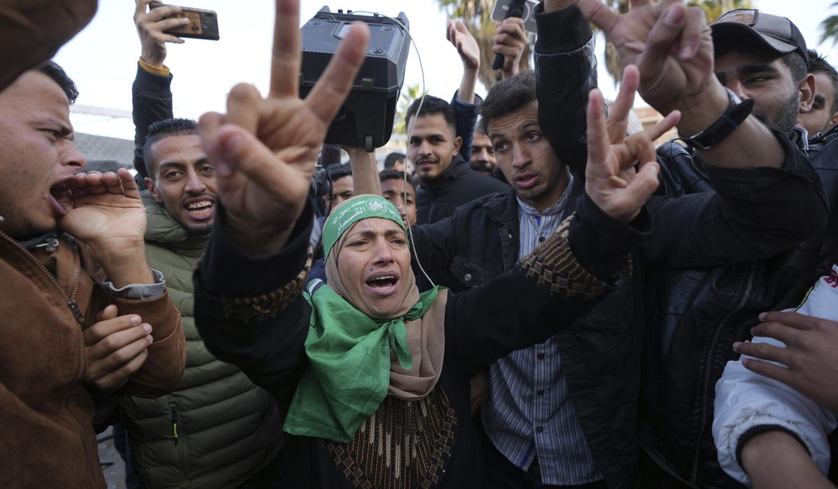 NextImg:As Gaza cease-fire begins, Hamas to release three Israeli hostages